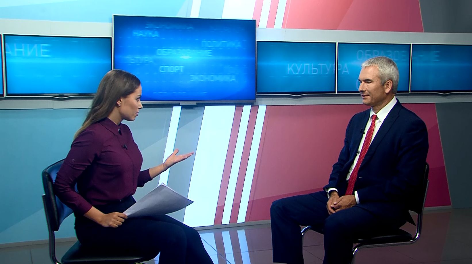 Программа «В тему»: Виктор Жучков – с Днем строителя!