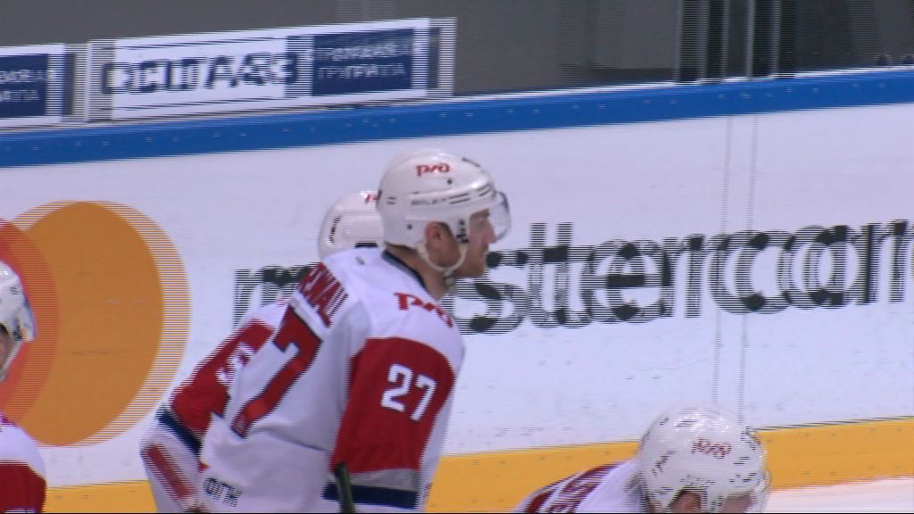 Точный буллит Кронвалля принес «Локомотиву» победу над «Нефтехимиком»