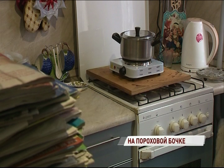 Жители десяти квартир дома по Ленинградскому проспекту сидят без газа уже четвертый день