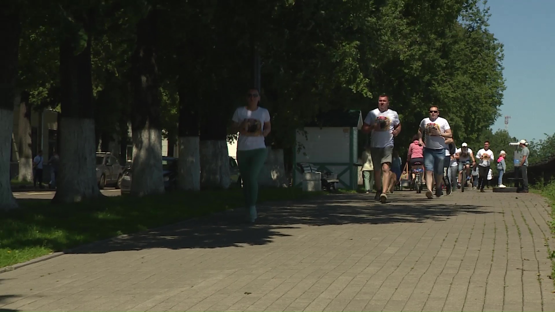 #НеПациенты: ярославцы приняли участие в забегах ко Дню медицинского работника