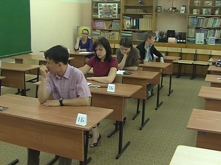 630 человек получили право стать наблюдателями на ЕГЭ в Ярославской области