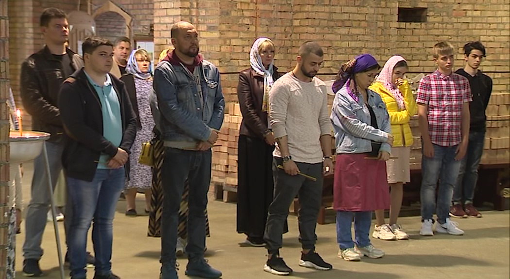 Перед кинофестивалем «В кругу семьи» прошел совместный молебен участников и организаторов