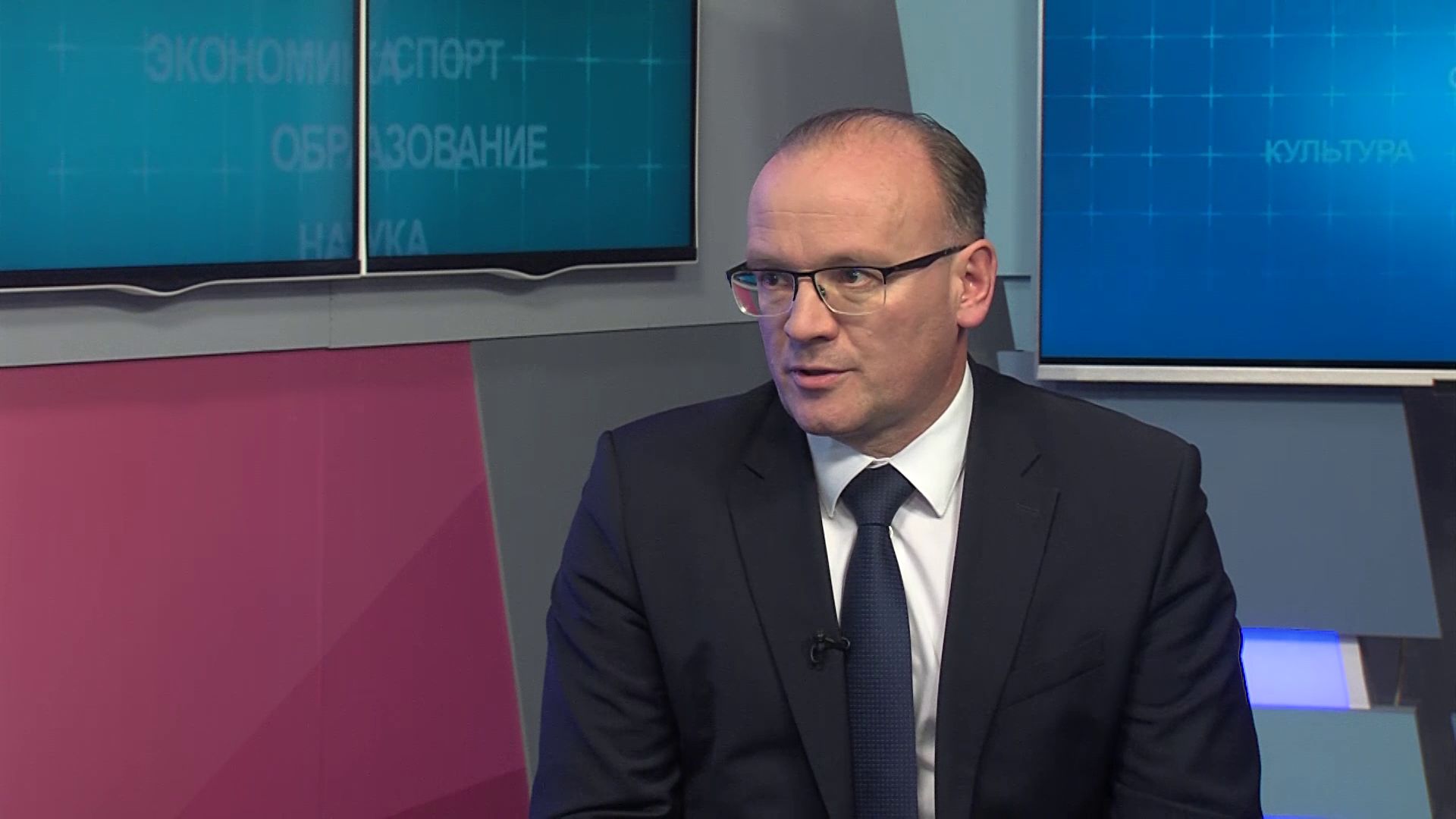 «В тему». Евгений Ефремов: какие схемы используют мошенники, и как обезопасить себя от кражи средств?