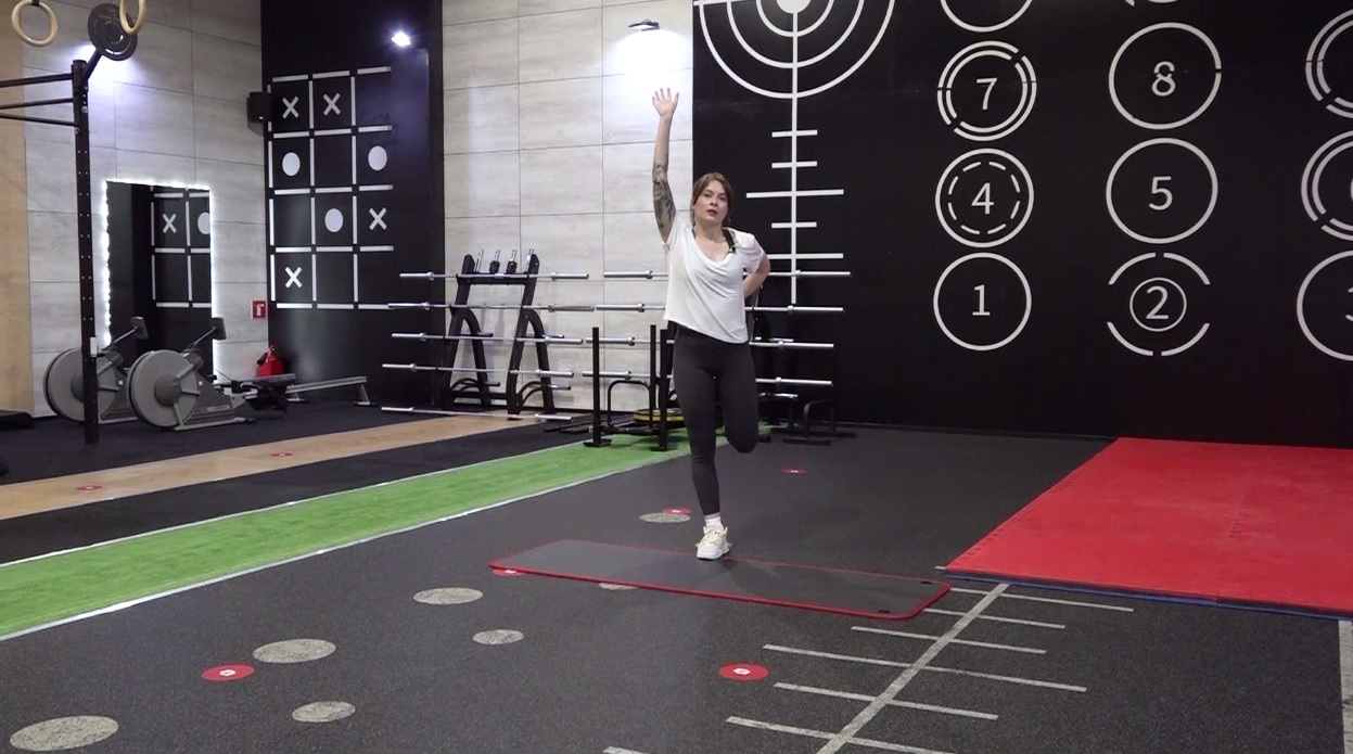 Утреннее шоу «Овсянка» от 26.11.20: заражаемся бодростью на весь день и общаемся с тренером по буги-вуги