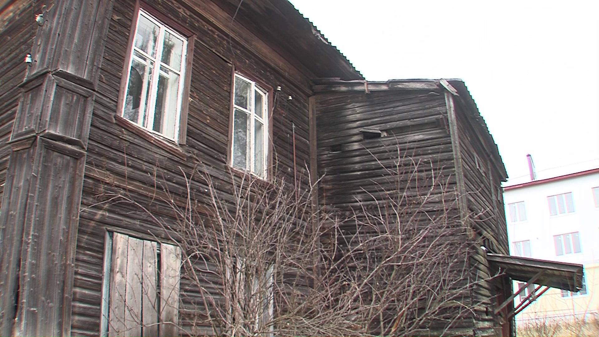 Более шести тысяч жителей области получат новое жилье вместо аварийного до 2025 года