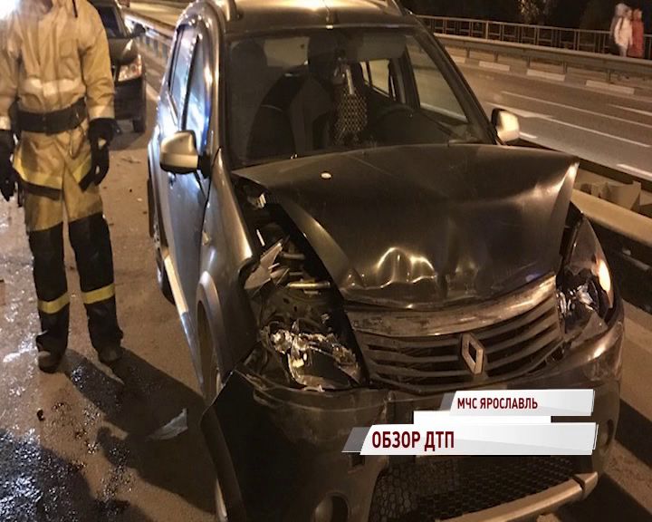 На Московском проспекте три машины не поделили дорогу