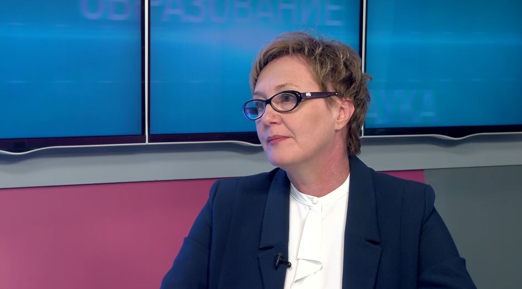 В тему. Гость программы: министр образования Ярославской области Ирина Лобода