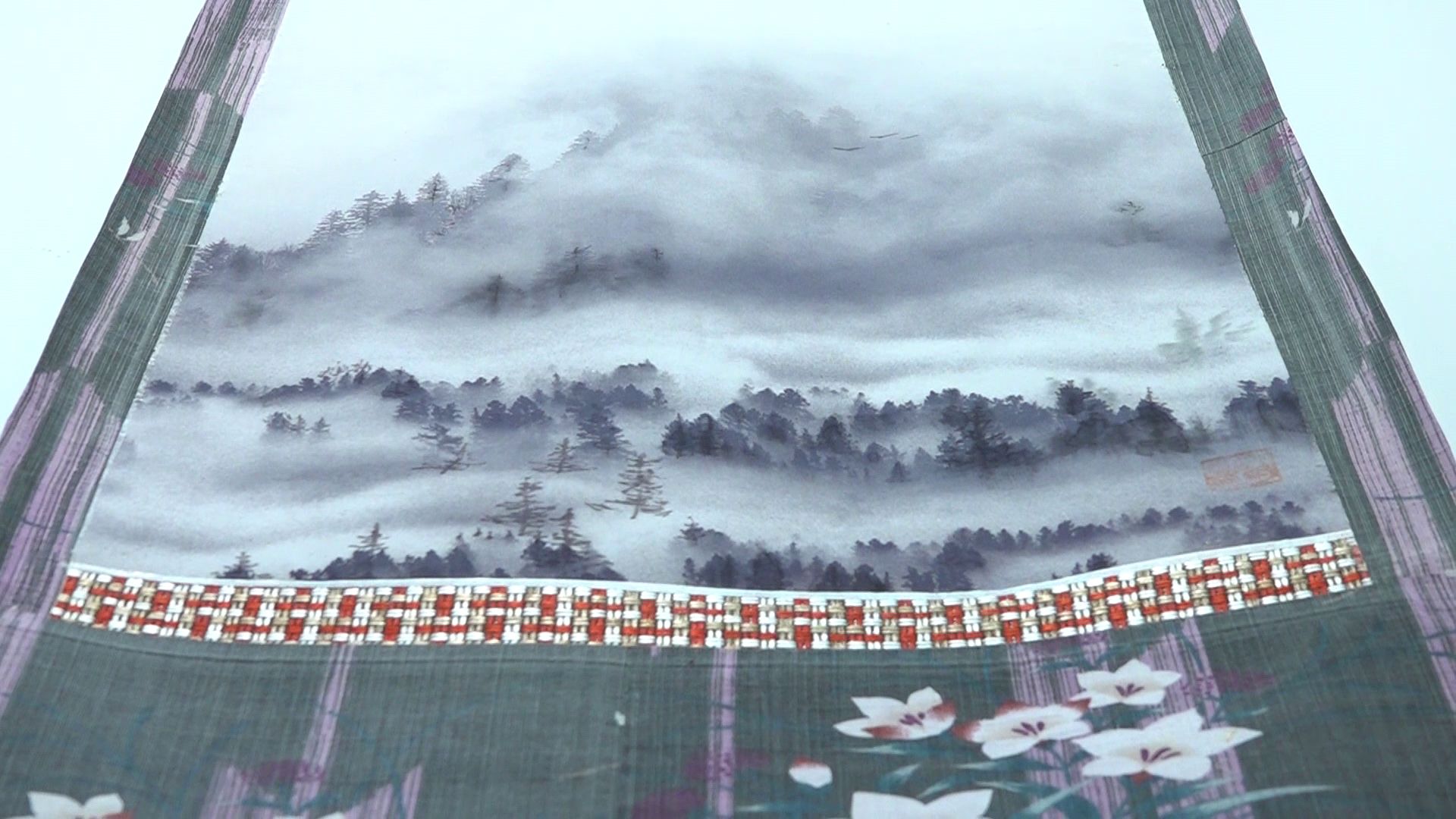 У художника нет права на ошибку: в Ярославле открылась выставка японского искусства