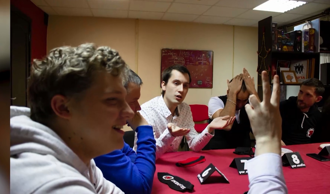 Утреннее шоу «Овсянка» от 24.03.21: о настольной игре «Мафия» и супрематизме