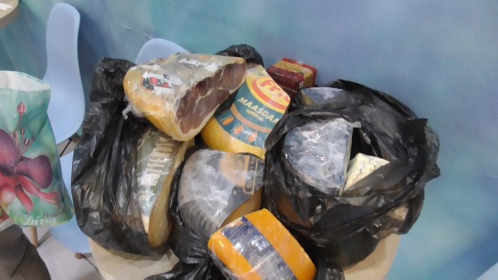 В Ярославле сожгли 26 кило санкционного сыра и хамона