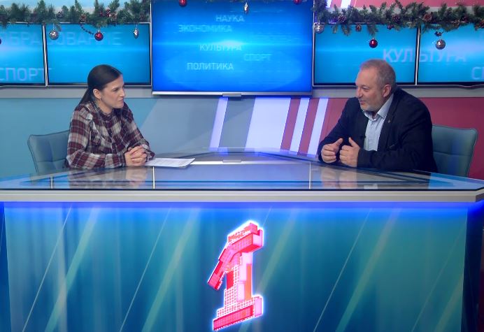 «В тему». Как отметить новогодние праздники так, чтобы не навредить себе