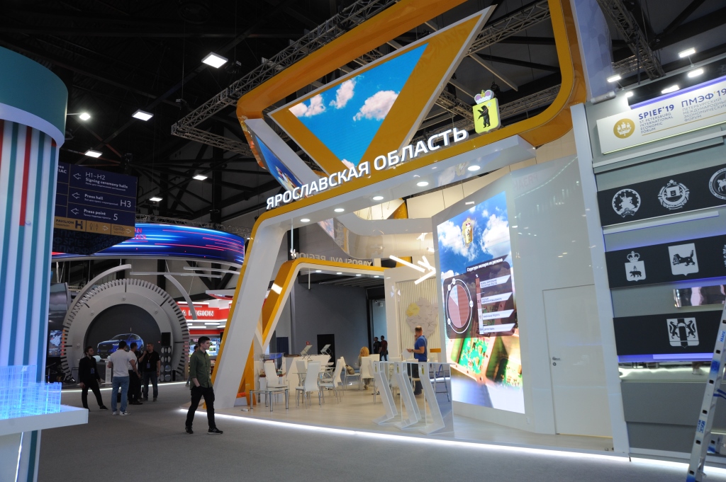 На Петербургском экономическом форуме Дмитрий Миронов подпишет соглашения с крупными корпорациями