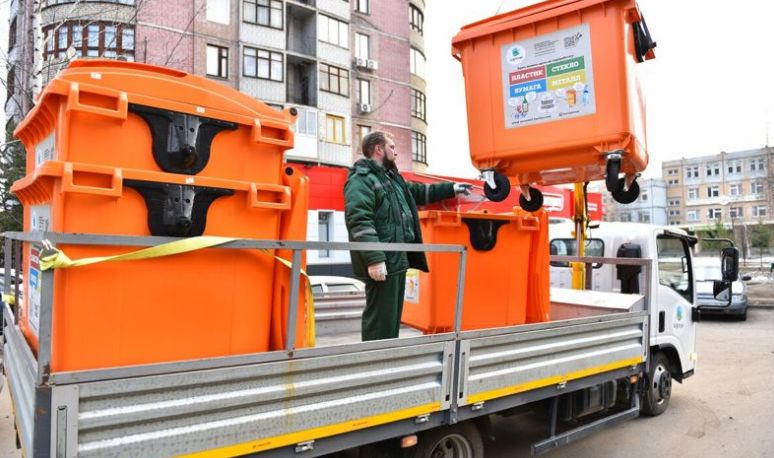 В Ярославле на мусорных баках появились QR-коды