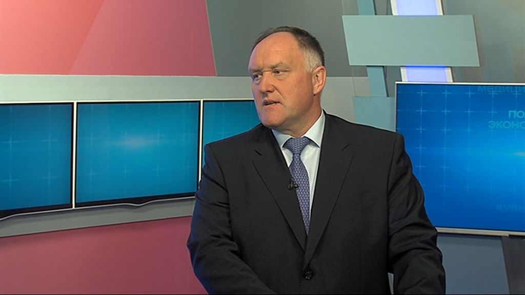 Программа от 3.05.17: Олег Липатов