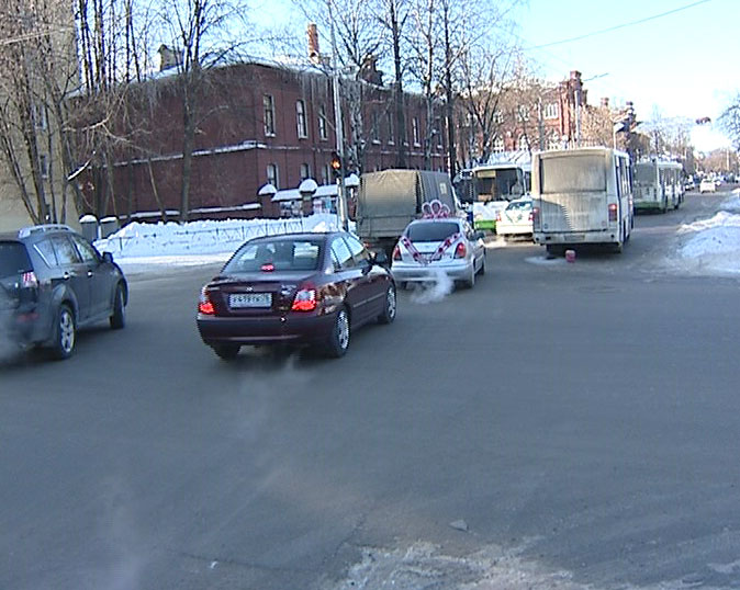 Маршрутка сбила человека?