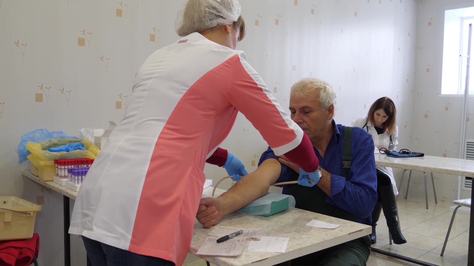 Сотрудники переславского предприятия прошли диспансеризацию прямо на рабочем месте