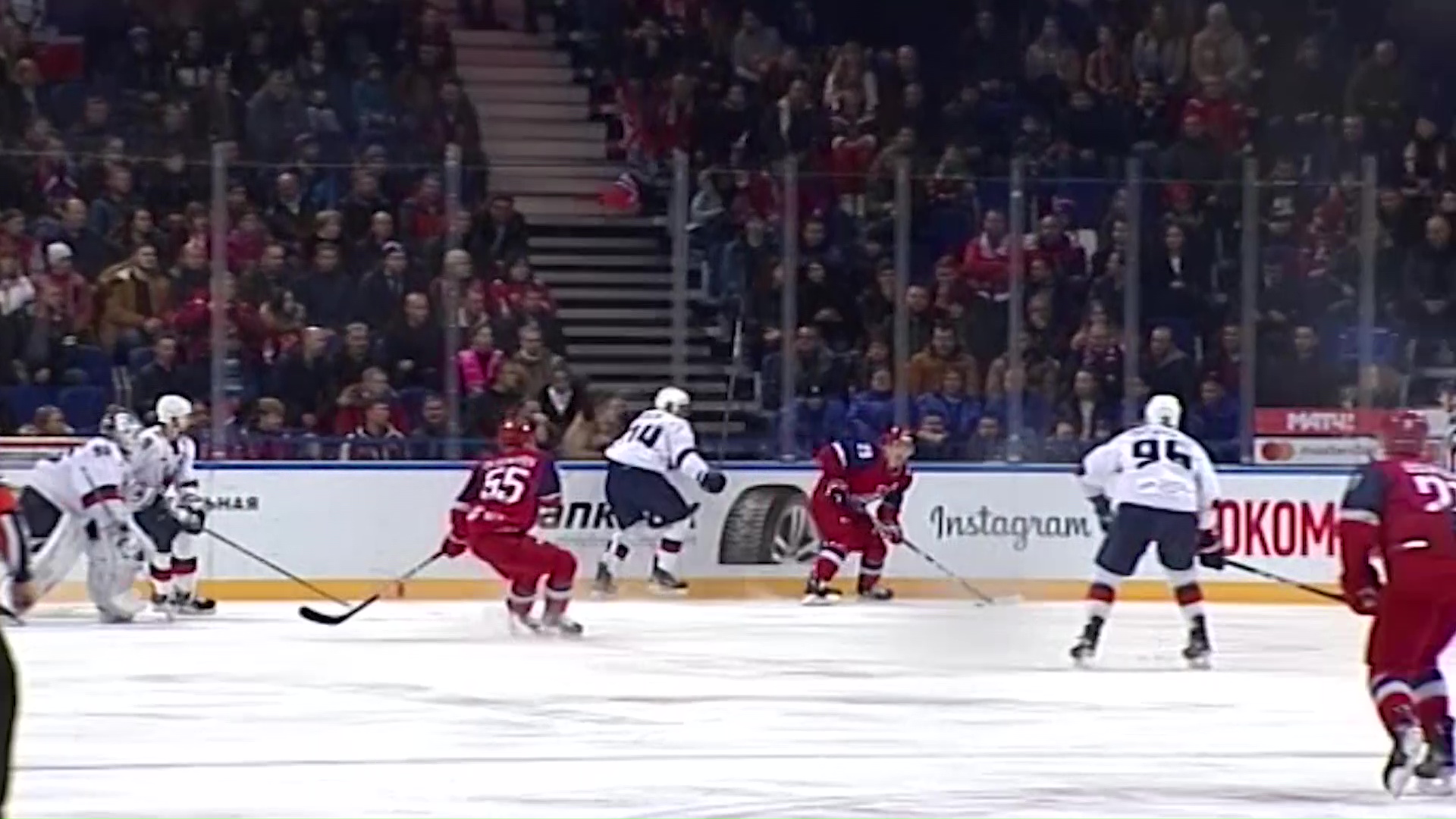 Смотреть матчи «Локомотива» вживую смогут только около тысячи человек