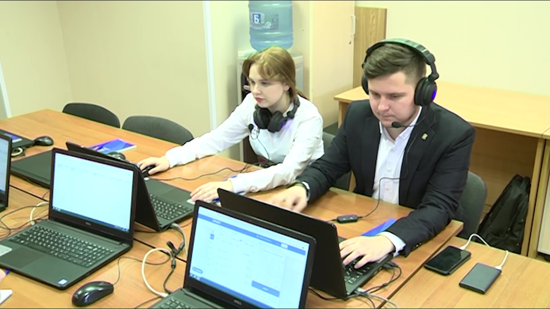 В регионе открыли еще один колл-центр по вопросам коронавируса