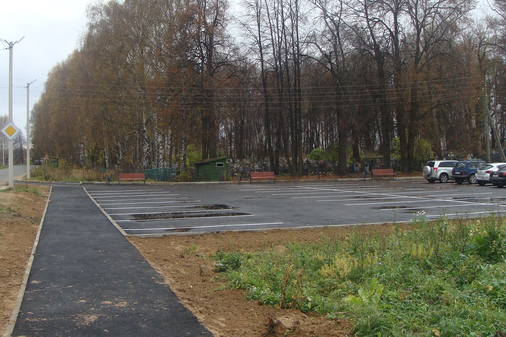 Стало известно, сколько дворов и общественных территорий благоустроят в 2021 году в Некрасовском районе