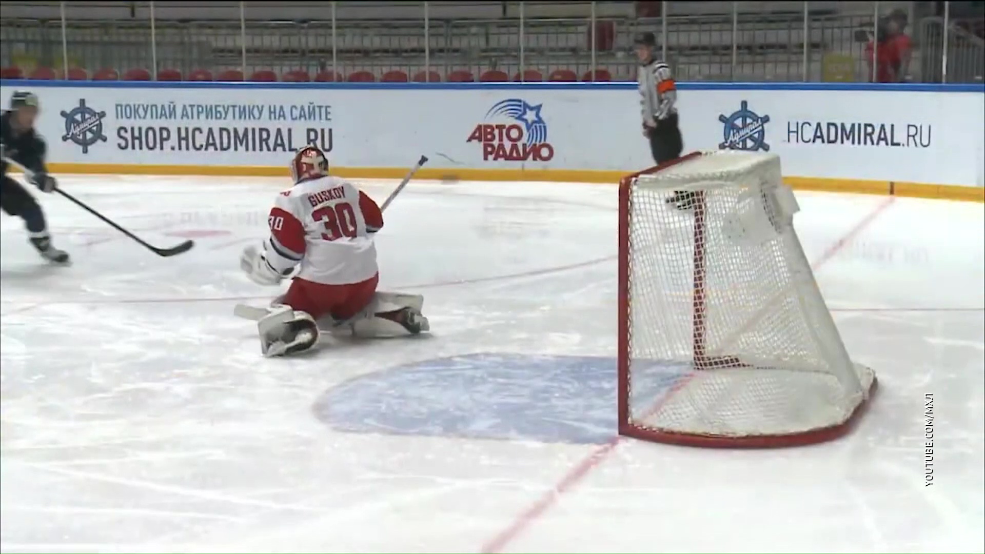 «Локо» обыграл «Тайфун» в повторном матче