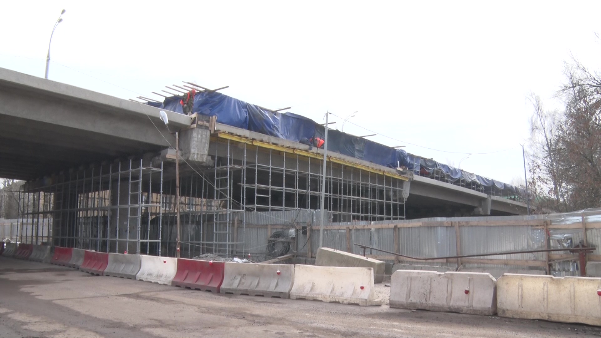 Капитальный ремонт Добрынинского путепровода в Ярославле выполнен почти наполовину