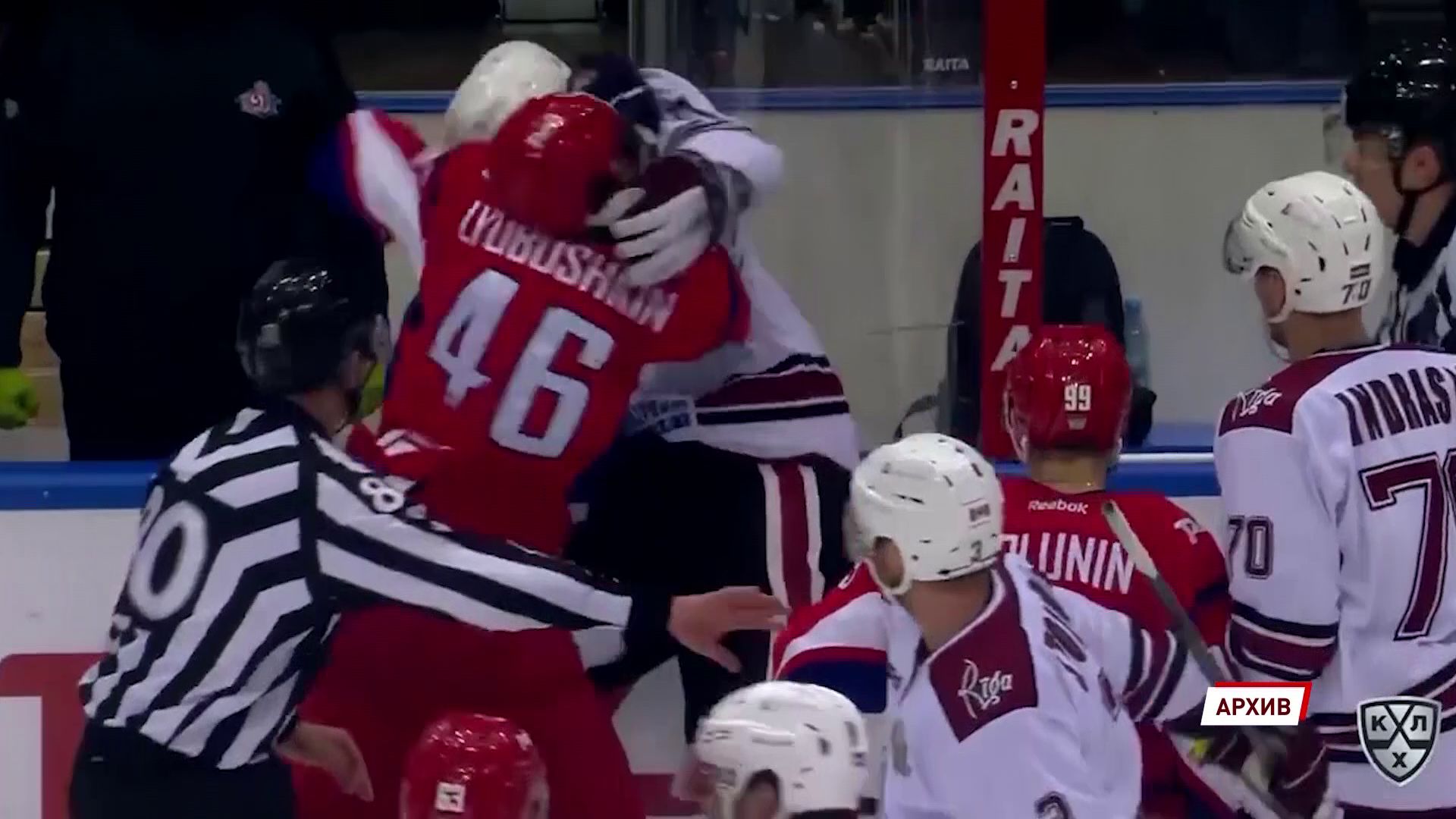 Илья Любушкин снова будет играть за «Локомотив»