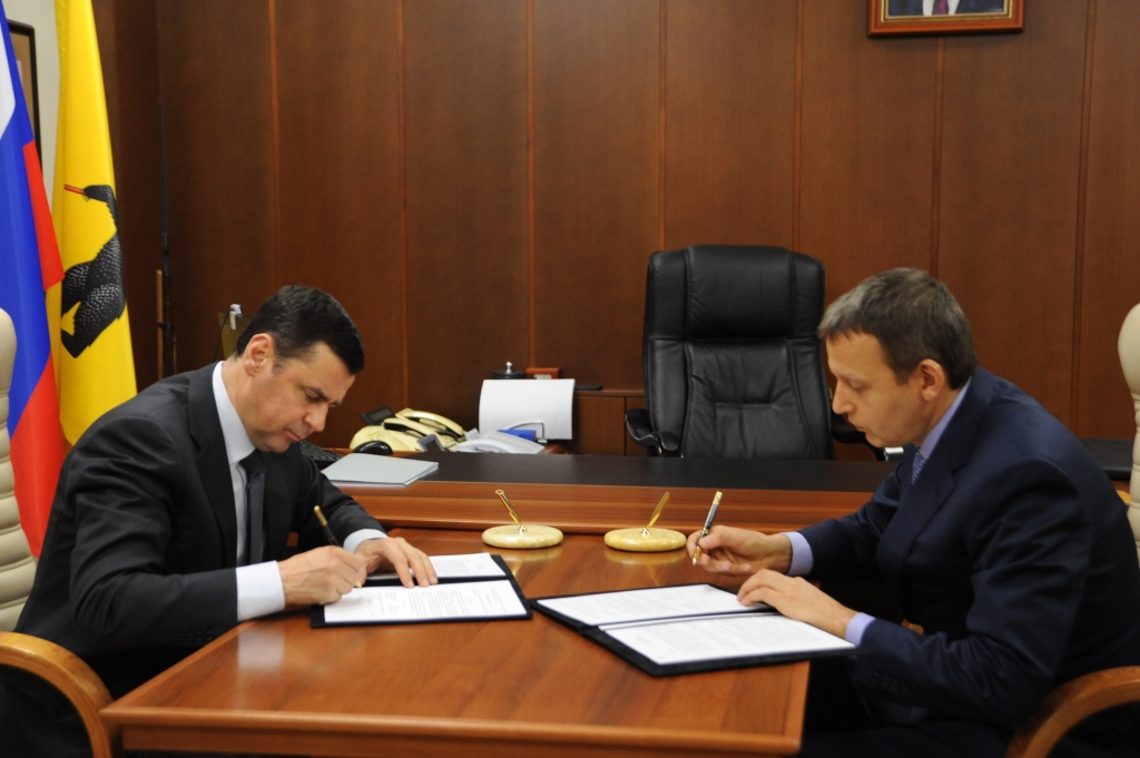 Дом на Фрунзе, 77 все-таки достроят: Дмитрий Миронов подписал соглашение с подрядчиком