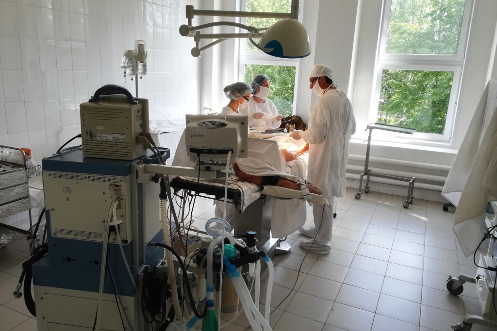 Десять тысяч эндоскопических операций провели хирурги девятой больницы