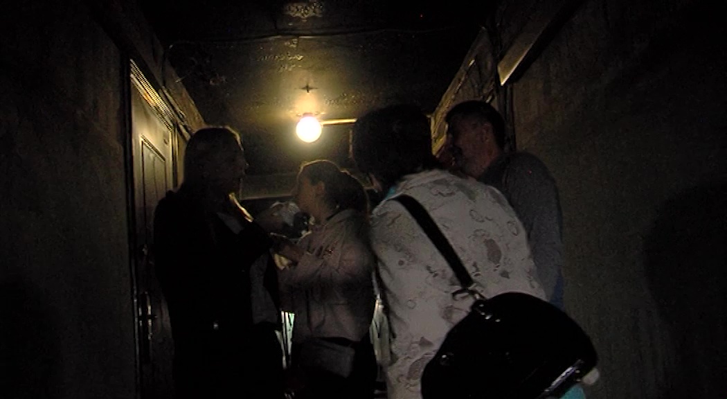 На улице Кавказской в Ярославле загорелось общежитие