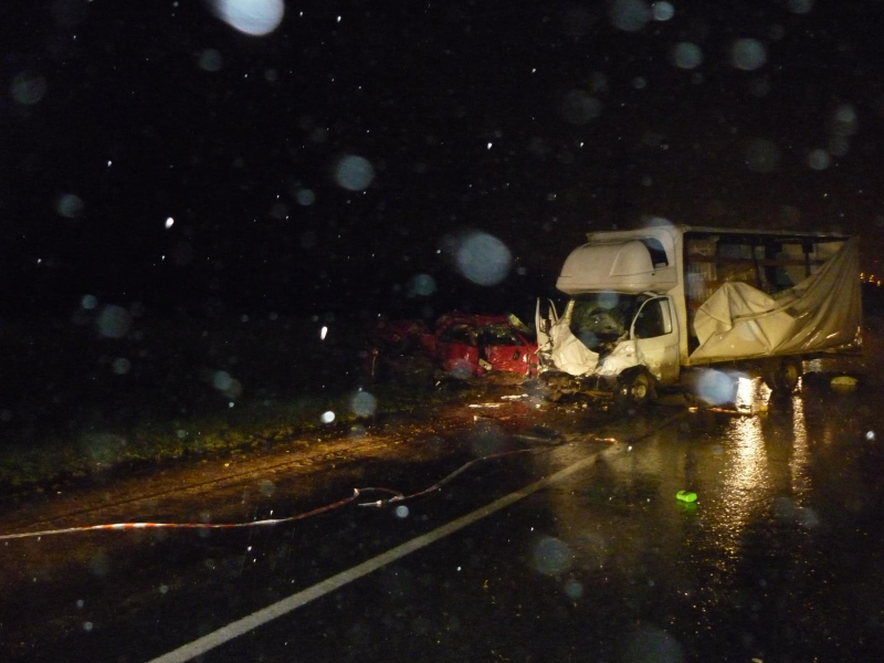 В Ярославском районе «Газель» столкнулась с легковушкой: погиб молодой мужчина