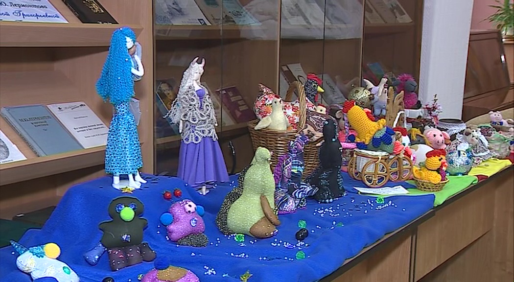 В библиотеке имени Лермонтова открылась выставка особенных мастеров