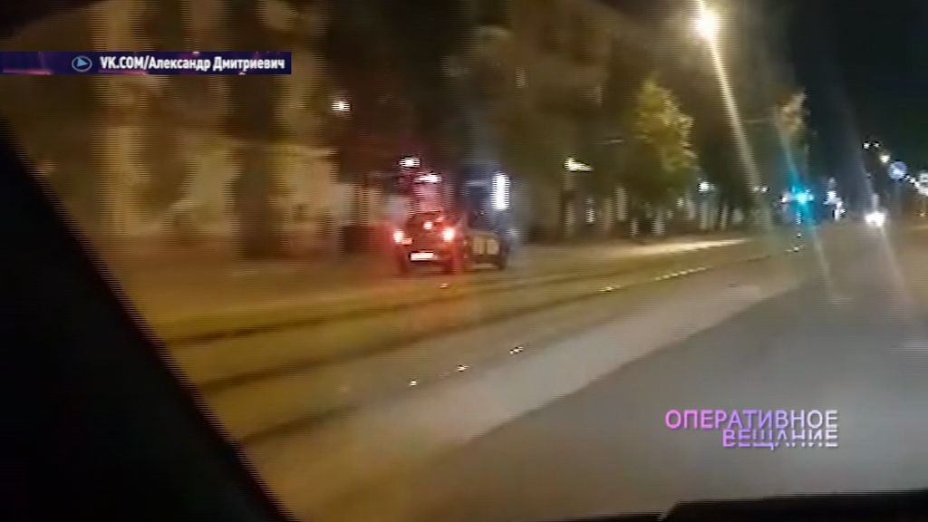 Таксист устроил гонки по встречке на Чкалова