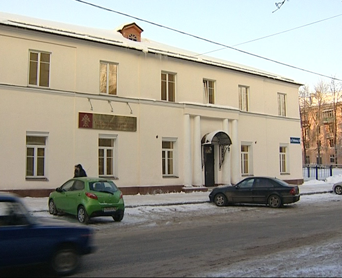 Начальника управления муниципальным имуществом Ростовского района подозревают в получении взятки