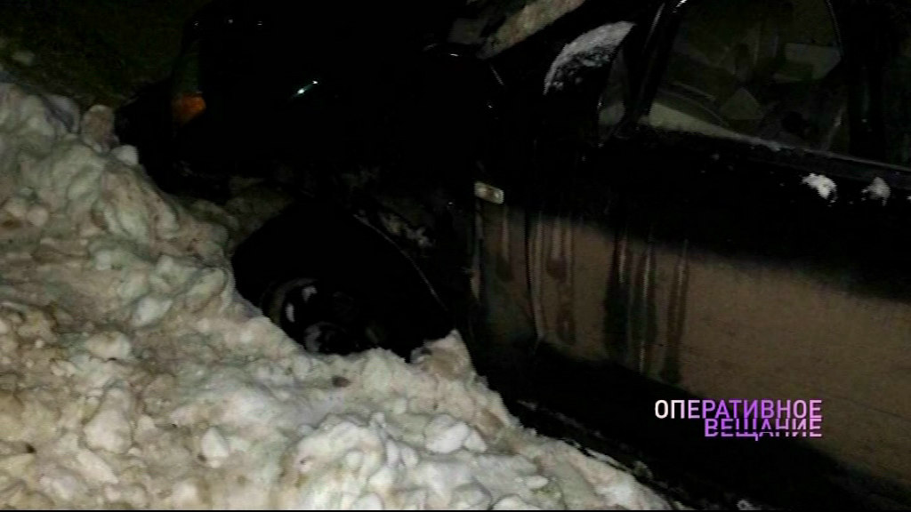 Сотрудник автосервиса угнал иномарку