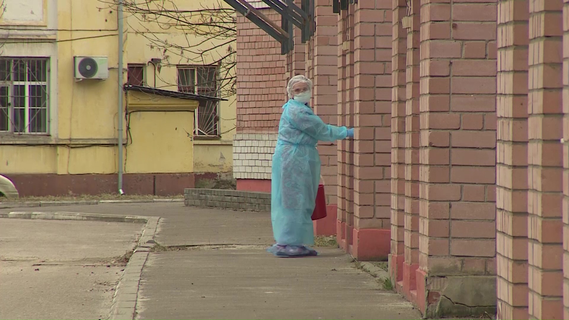 Нина Лужинская: “Все медработники инфекционной больницы, работавшие с коронавирусом, получили дополнительные выплаты”