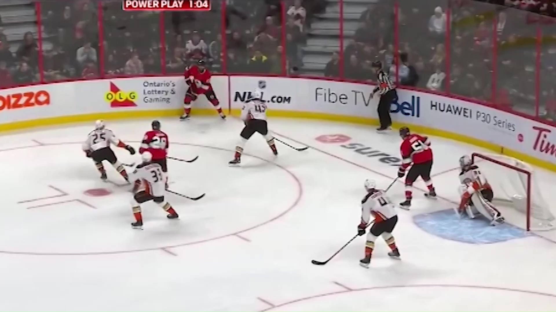 В НХЛ коронавирусом заболели несколько хоккеистов «Оттавы Сенаторс»