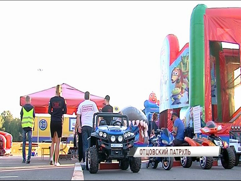 Активисты «Отцовского патруля» проверили детские площадки: есть ли нарушения