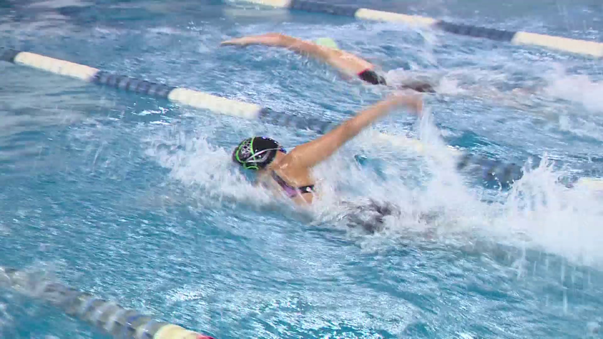 В бассейне «Шинник» стартовал ежегодный чемпионат и первенство области по плаванию