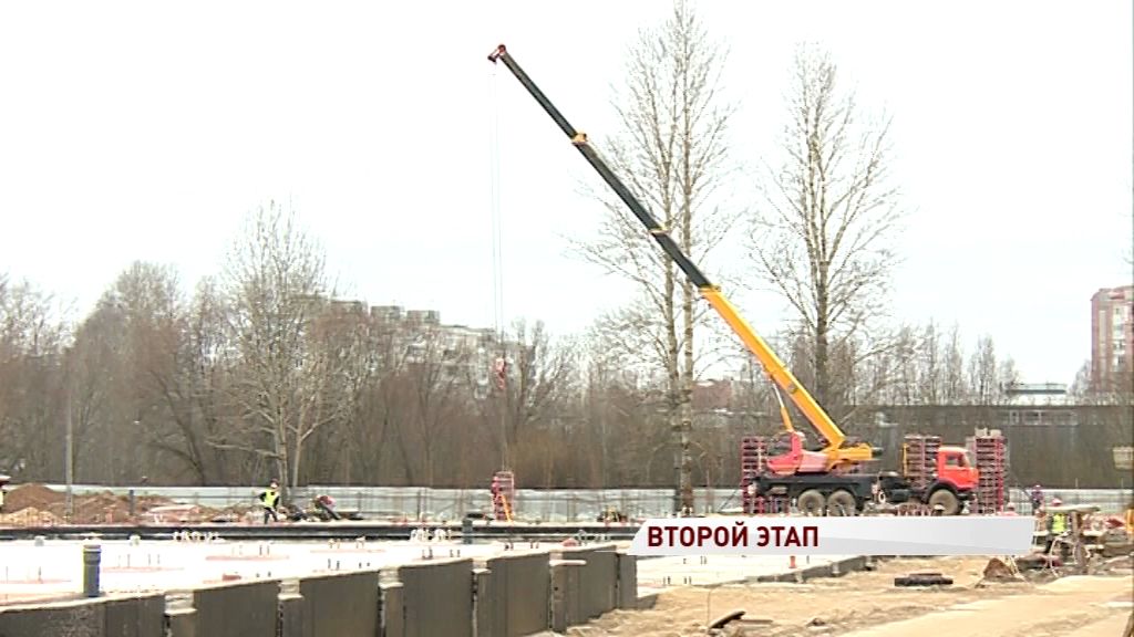 В Дзержинском районе Ярославля продолжается строительство крупного ФОКа