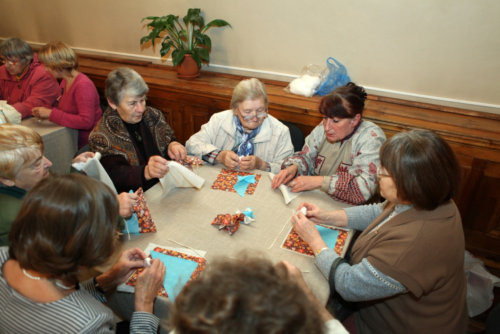 Пожилых людей приглашают на бесплатные дни открытых дверей в музеи Ярославской области
