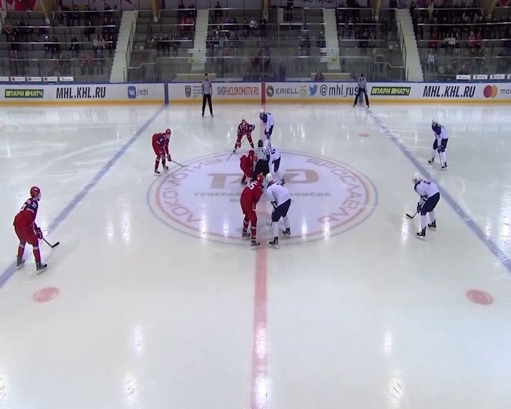 «Локо» одолел «Капитана» в повторном матче чемпионата МХЛ