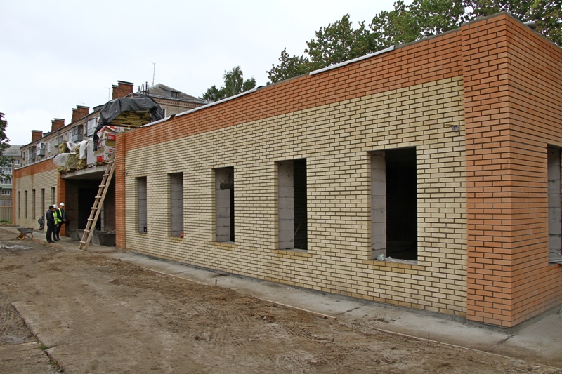В Рыбинске к концу августа достроят ясли на улице Солнечной