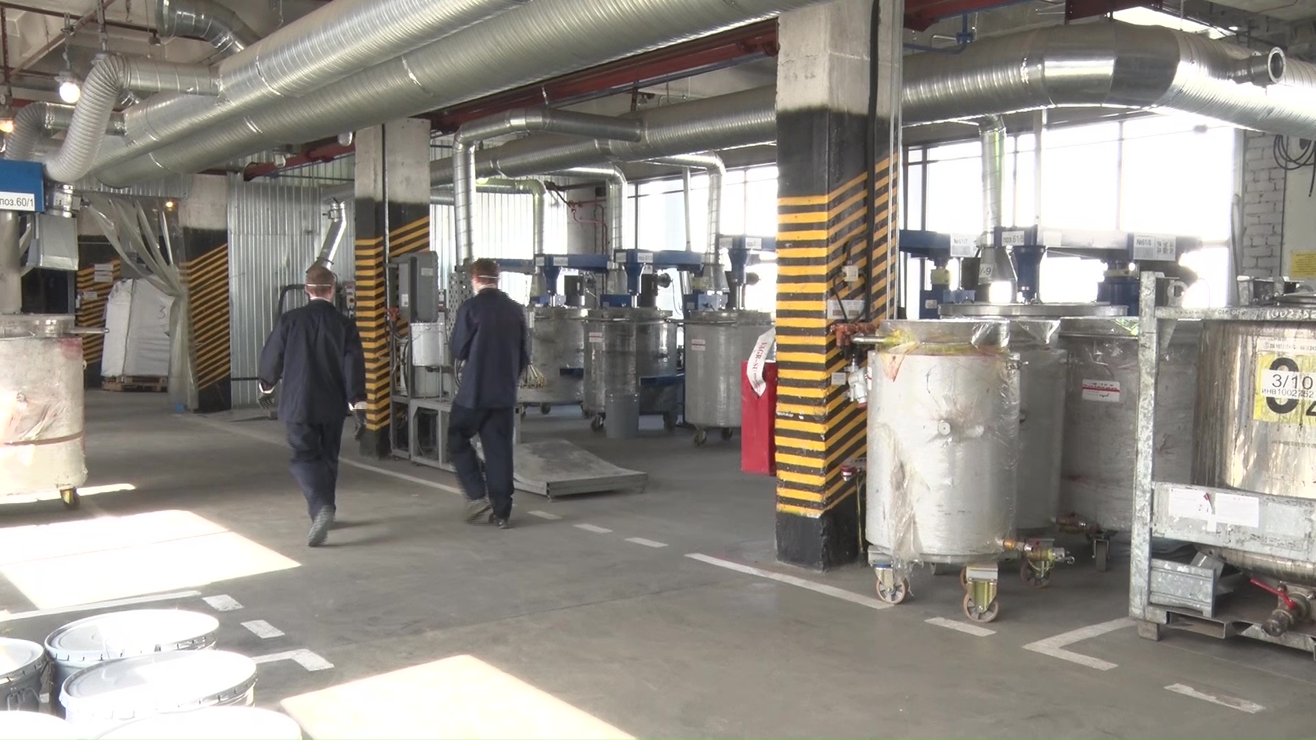 Ярославские предприятия приступили к работе в усеченном режиме с соблюдением мер безопасности