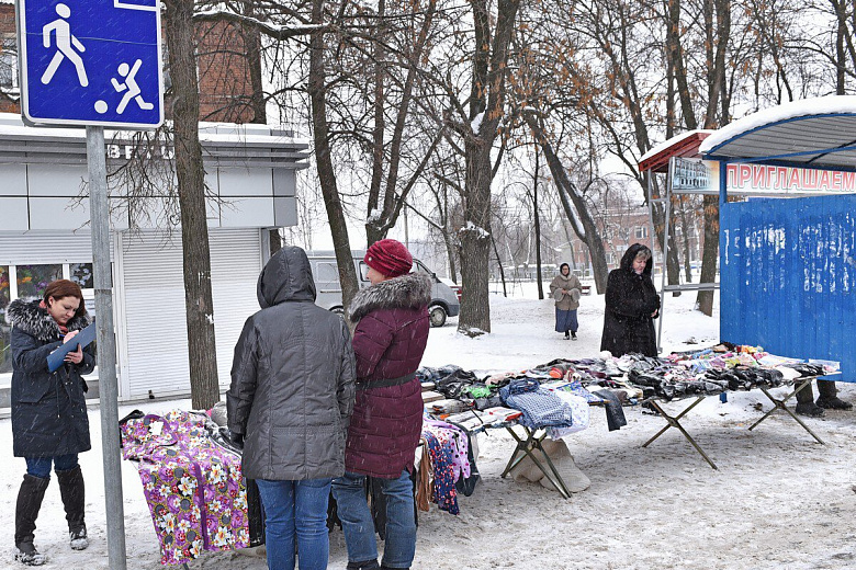 Уличных торговцев снова прогоняют с «насиженных» мест