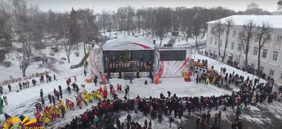 Прямой эфир: Масленица стартовала в Ярославле