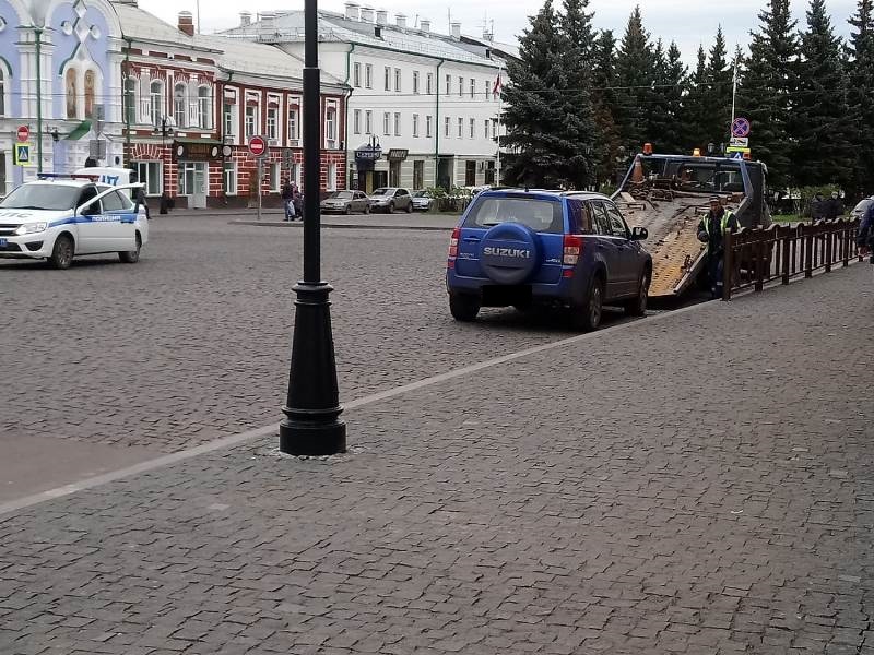 В Рыбинске начали эвакуировать машины нарушителей парковки