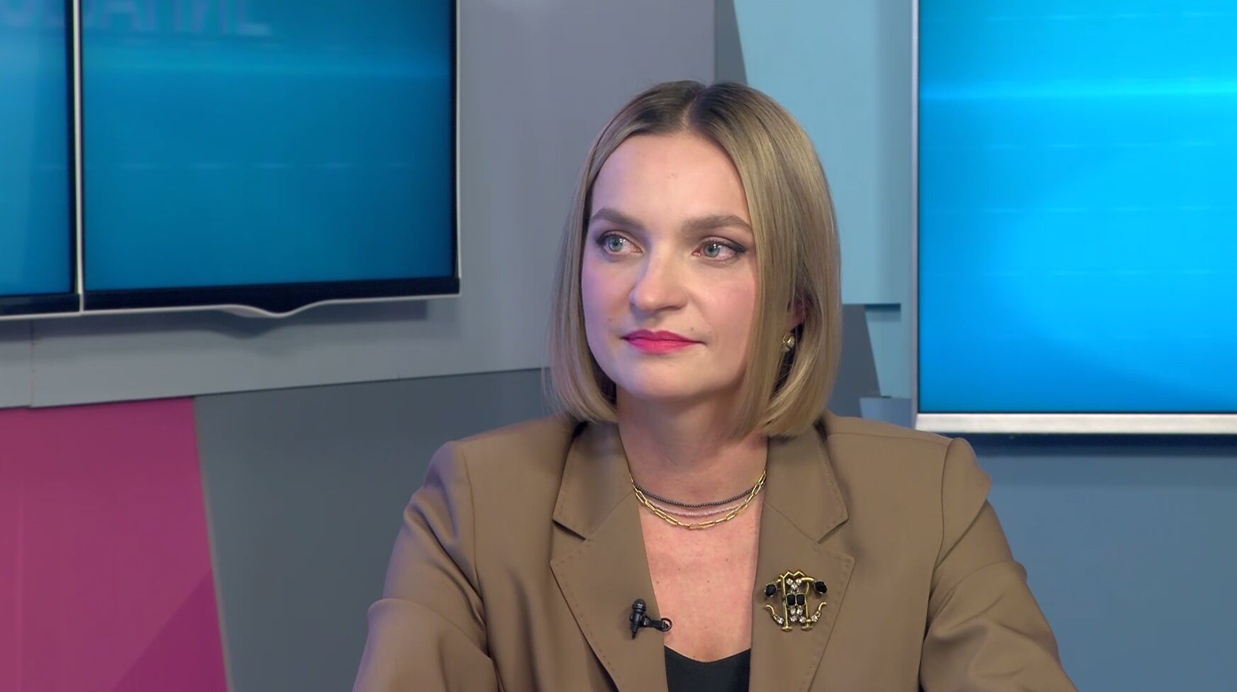 «В тему». Елена Ярославцева - о современных методах обучения сотрудников правилам поведения на рабочем месте