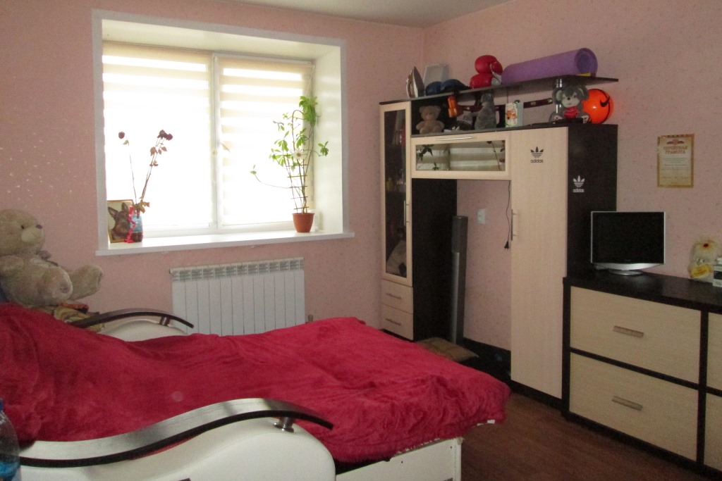 Специалисты проверили жилье для детей-сирот: найдено 89 нарушений