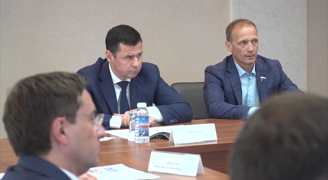 Дмитрий Миронов провел рабочую встречу с президентом союза биатлонистов России