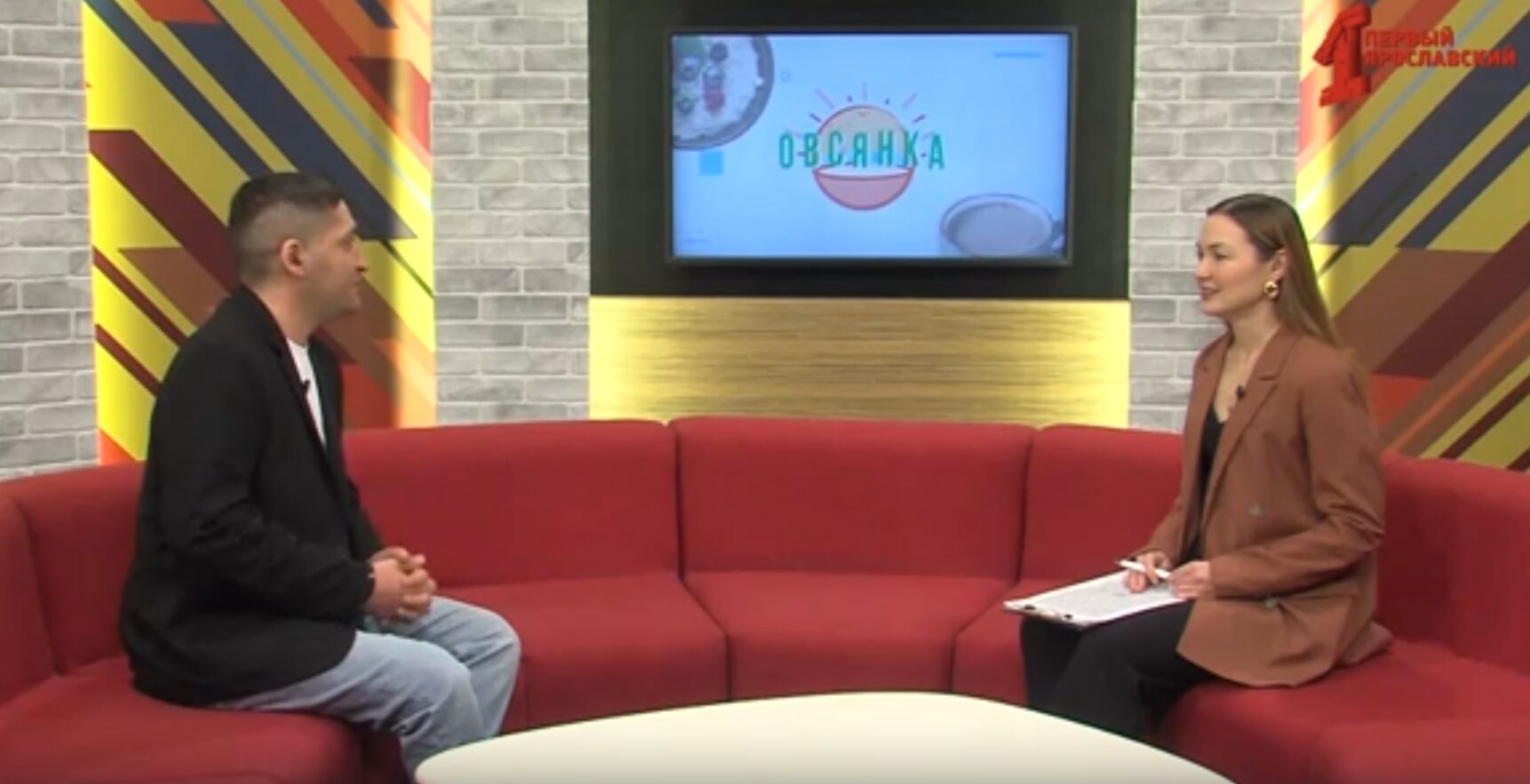 Художественный руководитель детского театра-студии «Компот» Владимир Вобликов в гостях утреннего шоу «Овсянка»